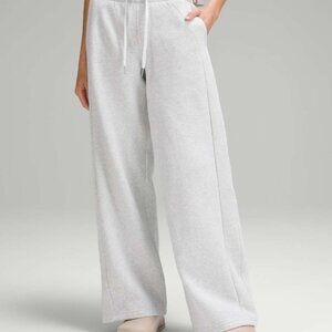 Lululemon Scuba Mid-Rise Wide-Leg Pant *Full Length Heathered Light Grey